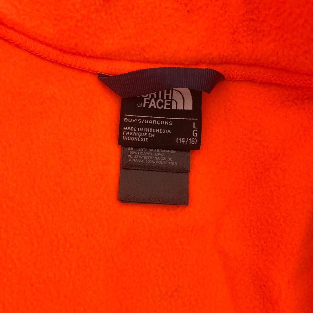The north face jacket - Picture 3 of 6